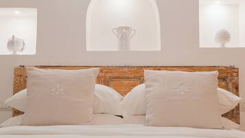 Suite estudio de lujo | Camas con efecto memoria, wifi gratis y ropa de cama