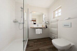Bathroom - Zur Rennbahn (Drage)
