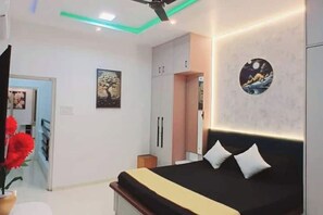 3 bedrooms, WiFi