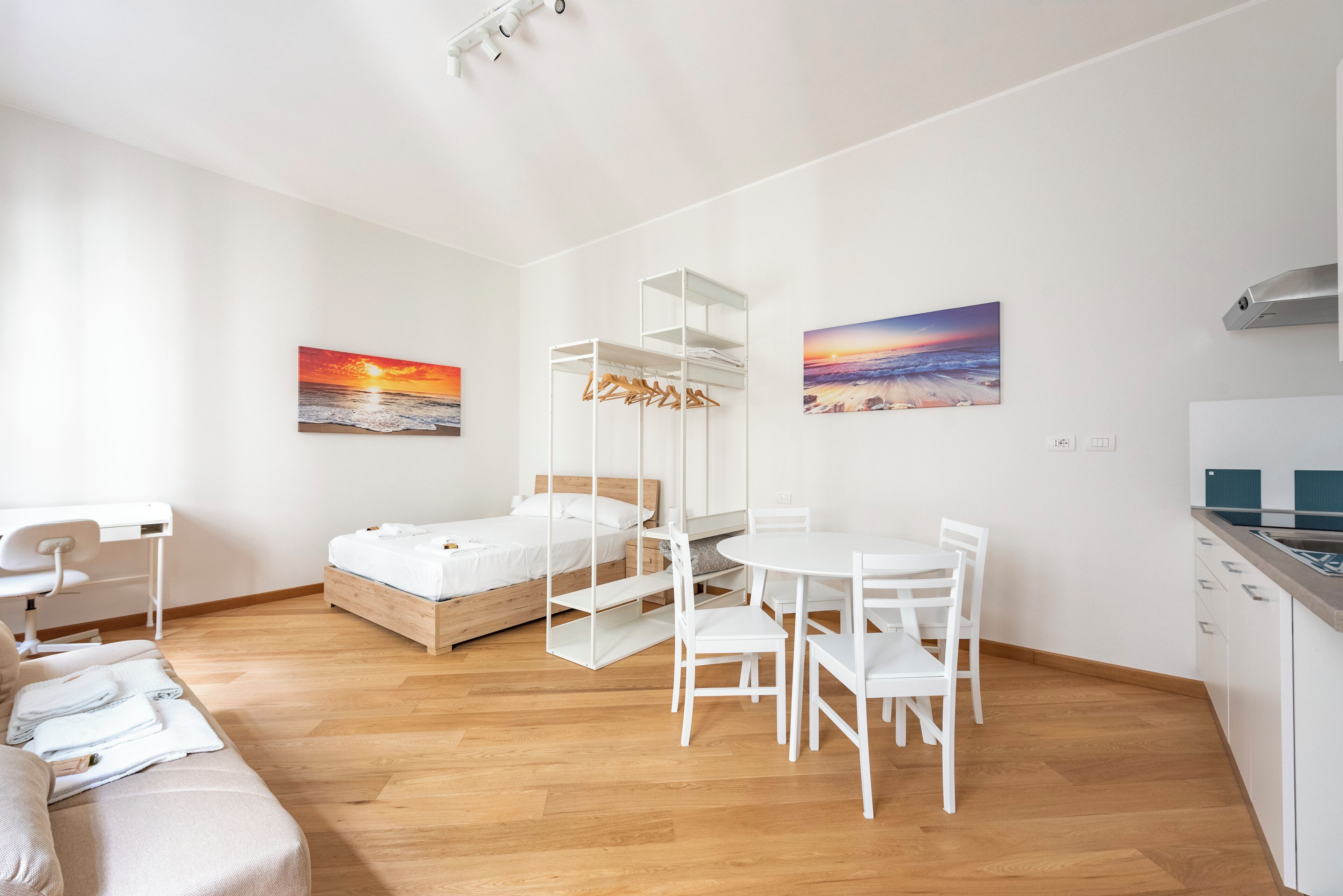 Comfort Apartment, City View