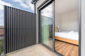 2 bedrooms, Internet, bed sheets