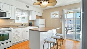 Unclassified image, 3 of 37, button - Siesta Villa 104s (Ocean City)