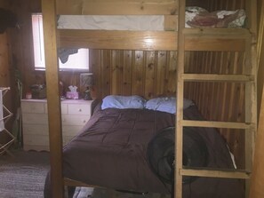 2 bedrooms