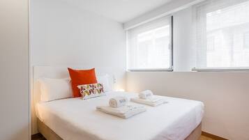 Internet, bed sheets