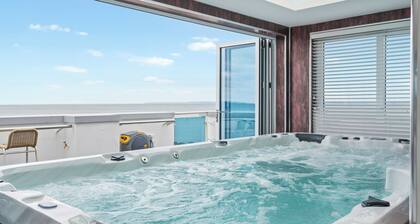 The Penthouse - Marine House