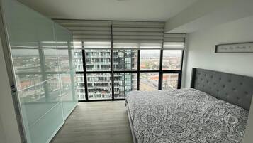 2 間睡房、熨斗/熨衫板、Wi-Fi、床單