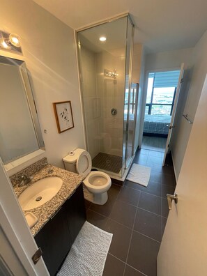 Hair dryer, towels, soap, toilet paper - Expo 2 Condo, Just Under 1000 Sq Ft, 2 Bedroom Plus Den 2 Bath Corner Unit (Vaughan)