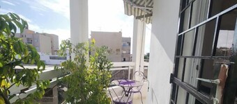 2-bedroom apartment and a study 2 steps from the Corniche
