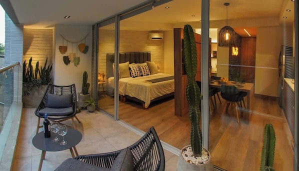1 bedroom, iron/ironing board, travel crib, WiFi