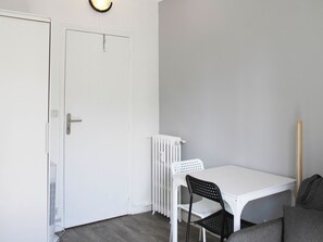 Dining - Charming T1 at the gates of Paris (Asnières-sur-Seine)