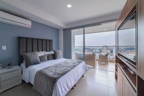 1 bedroom, iron/ironing board, travel crib, WiFi