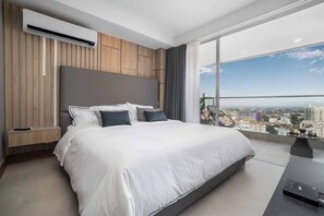 1 bedroom, iron/ironing board, travel cot, WiFi - H804 - Cali's Finest Penthouse Studio (Cali)