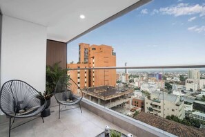 Property grounds - H804 - Cali's Finest Penthouse Studio (Cali)