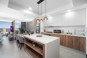 Fridge, microwave, oven, stovetop