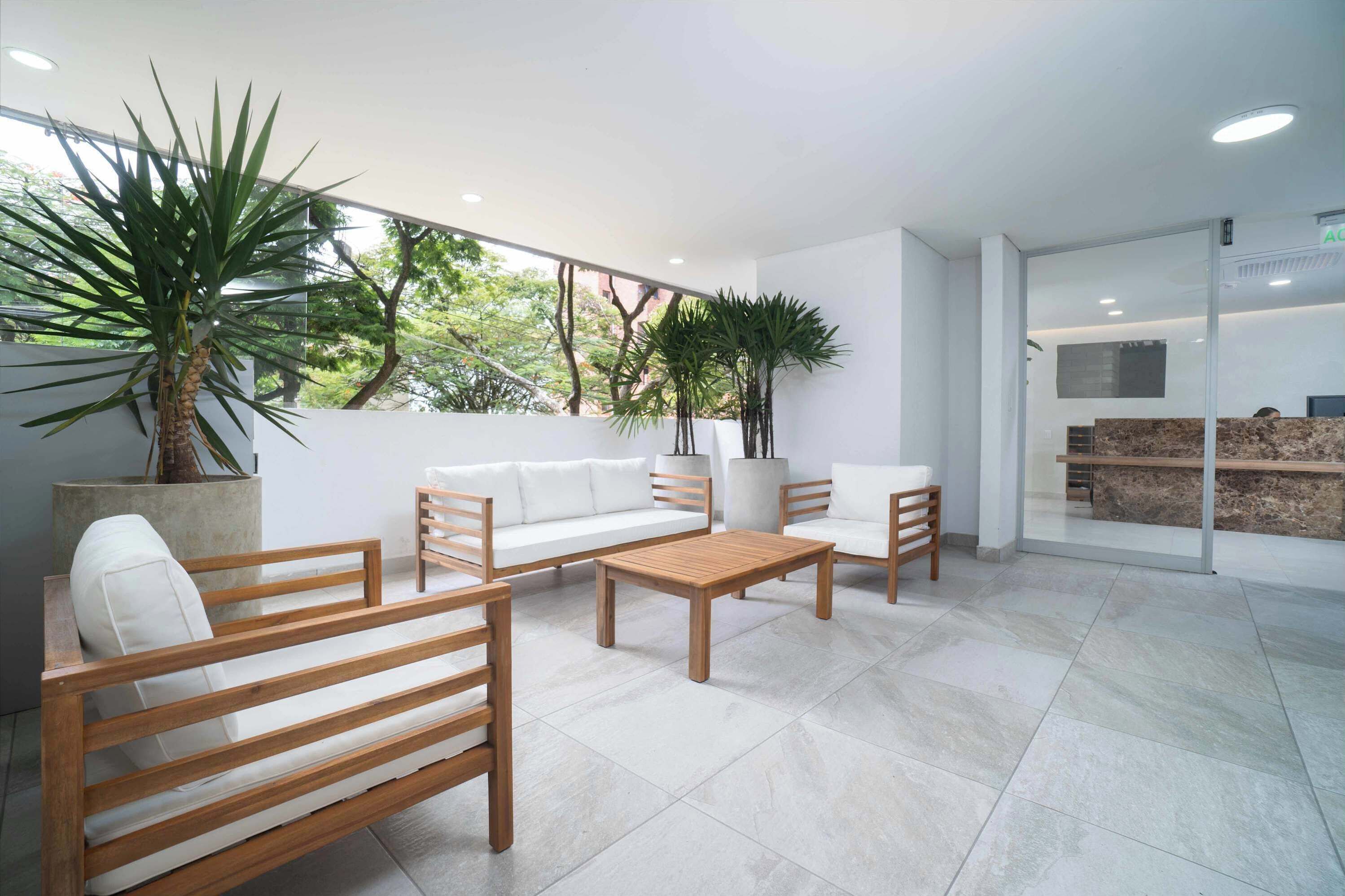 H807 - Amazing Penthouse Views, Pool And Parking - Cali