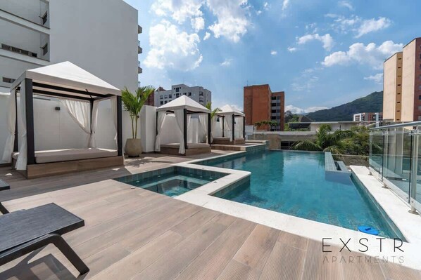 Pool - RM 1005 | High-Rise Studio | Balcony | Pool | Gym (Cali)