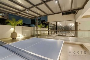 Game room - RM 208 | Gorgeous 1-Bed | Parking | Pool | Sauna (Cali)