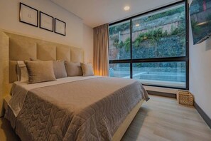 1 bedroom, iron/ironing board, travel crib, WiFi