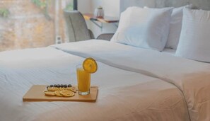 1 bedroom, iron/ironing board, WiFi - RM 505 | Cozy Studio with Pool in Santa Teresita (Cali)