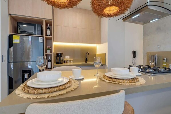 Fridge, microwave, oven, stovetop