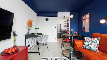 Superior Apartment, Balcony, City View | 1 bedroom, in-room safe, individually decorated, individually furnished
