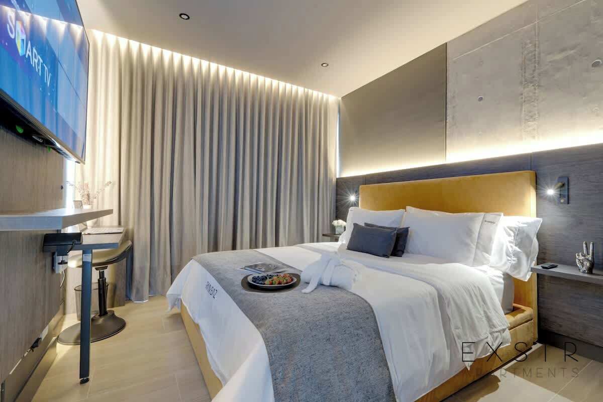 1 soverom, skrivebord, strykejern/-brett og wi-fi