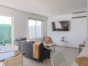 Télévision, espaces bureaux