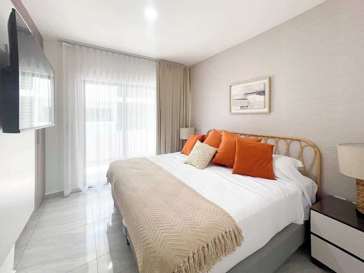 2 Schlafzimmer, Bügeleisen/Bügelbrett, WLAN