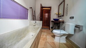 Soap, shampoo - Riverside Boutique Resort & Spa (Siem Reap)