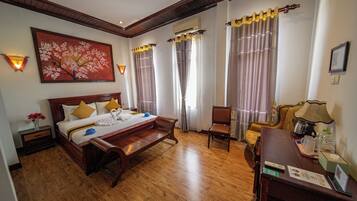 Deluxe Double Room | In-room safe, individually decorated, desk, blackout drapes