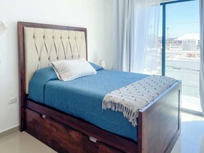 2 Schlafzimmer, Bügeleisen/Bügelbrett, WLAN