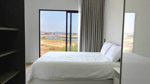 2 makuuhuonetta, silitysrauta/-lauta, Wi-Fi, vuodevaatteet