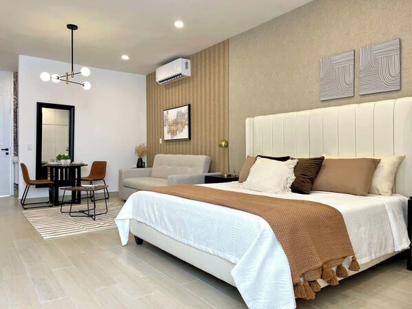 1 bedroom, iron/ironing board, WiFi, bed sheets