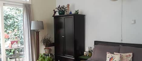 Fer et planche à repasser, Wi-Fi, draps fournis