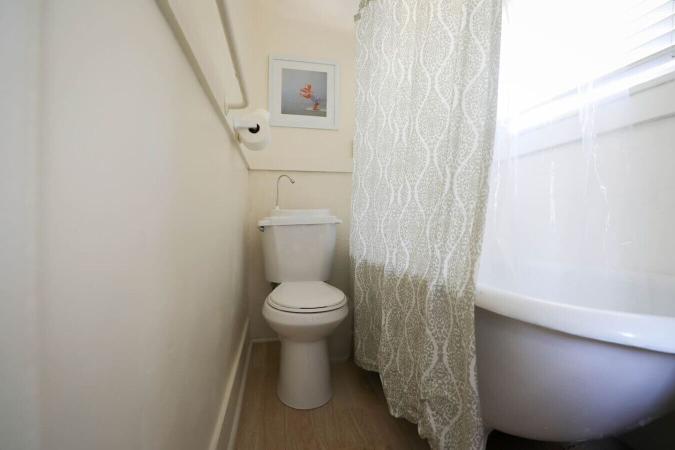 ヘアドライヤー、タオル、石鹸、シャンプー