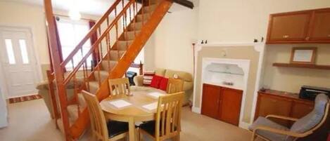 單棟房屋 | 內部