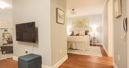 Cozy Pac Hts studio 2 min walk to Lafayette Park