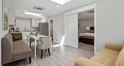 Spacious 1 bed/1 bath apt in Santa Clara w/patio