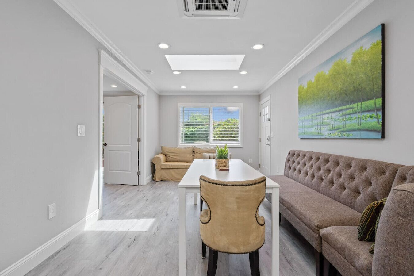Spacious 1 Bed/1 Bath Apt In Santa Clara W/patio - Saratoga, CA