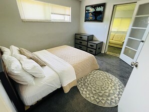 2 soverom, skrivebord, wi-fi og sengetøy