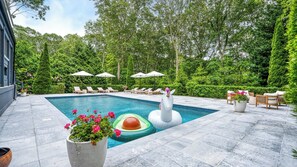 A heated pool - Beautiful and Modern East Hampton Home, Heated Pool, Perfect for Families (East Hampton)