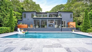 Beheizter Pool
