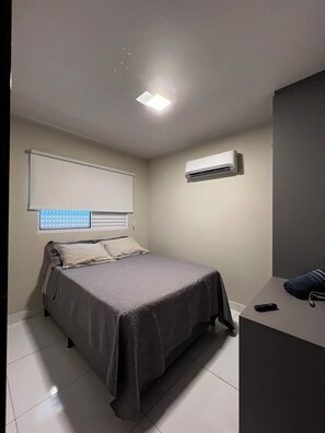2 bedrooms, desk, iron/ironing board, free WiFi - New and Cozy Apartment! Close to the Mother Bonifácia Park and Santa Rosa Hospital. (Jardim Mariana Cuiabá)