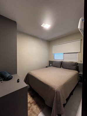 2 Schlafzimmer, Schreibtisch, Bügeleisen/Bügelbrett, kostenloses WLAN