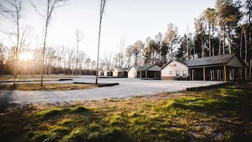 Enceinte de lâhĂ©bergement