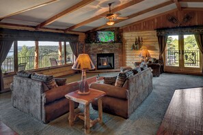 Smart TV, fireplace, DVD player