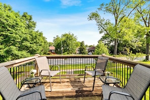 Terrace/patio - Daily Double-Expo, UofL, Downtown, Highlands, close to track, NEW LISTING! (Louisville)