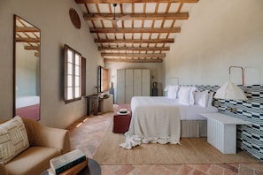 Grand Suite | 1 bedroom, in-room safe, desk, free WiFi