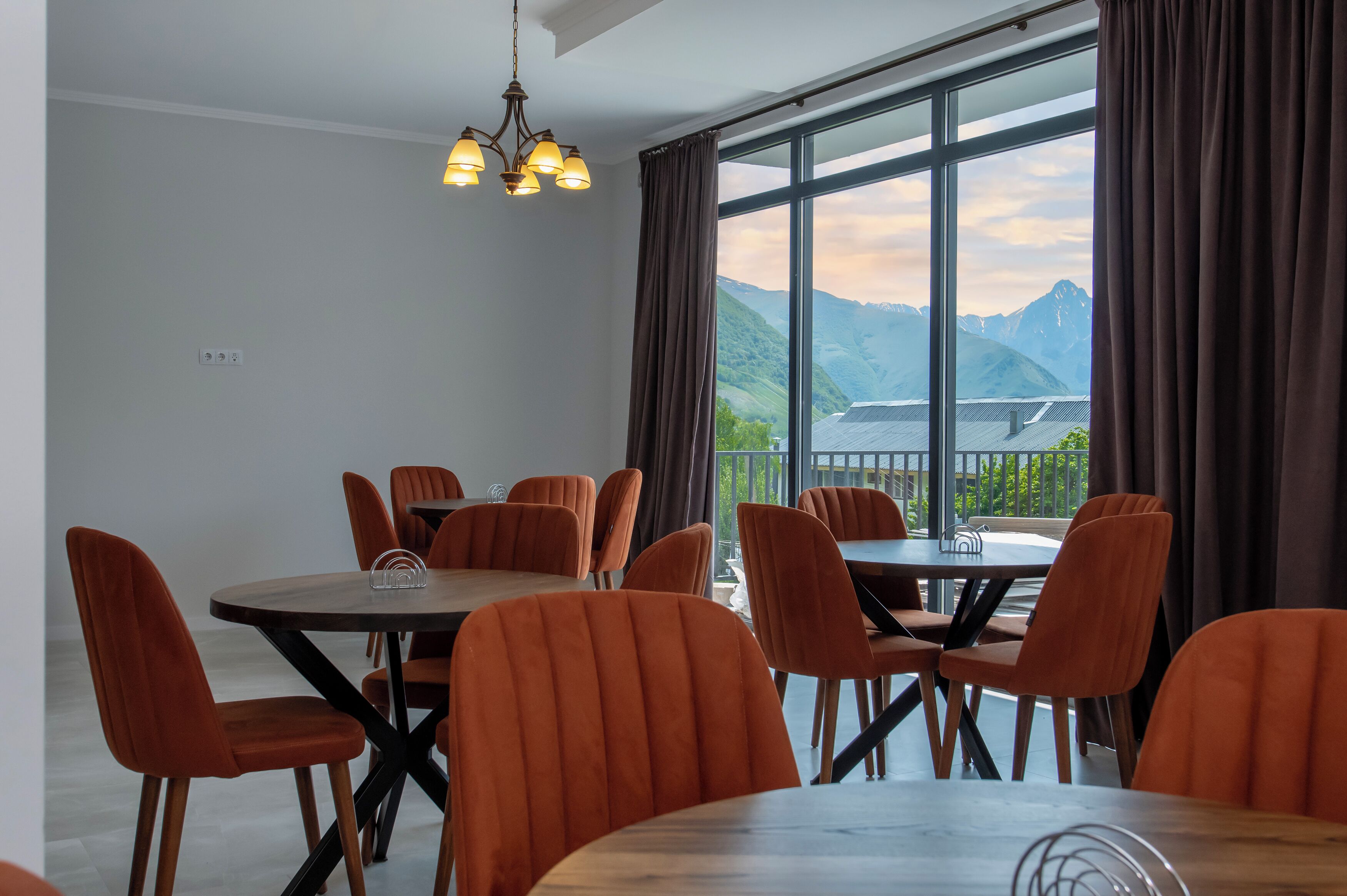 Breakfast, lunch served; local and international cuisine, garden views 