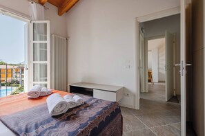 1 bedroom, free WiFi, bed sheets - Corte Fasanella 50 (Toscolano-Maderno)